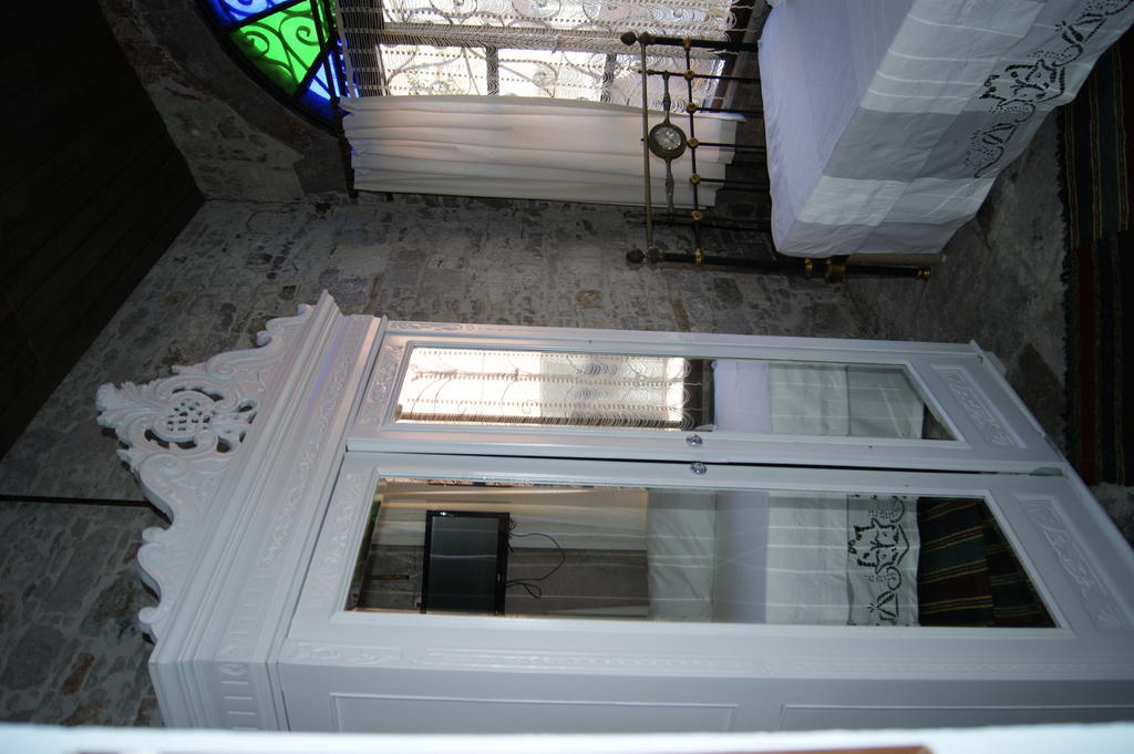 Mahzen Hotel Ayvalı Exterior foto