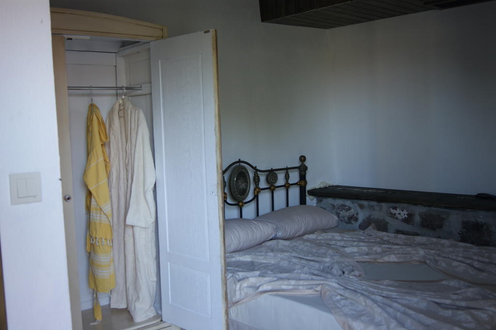 Mahzen Hotel Ayvalı Zimmer foto